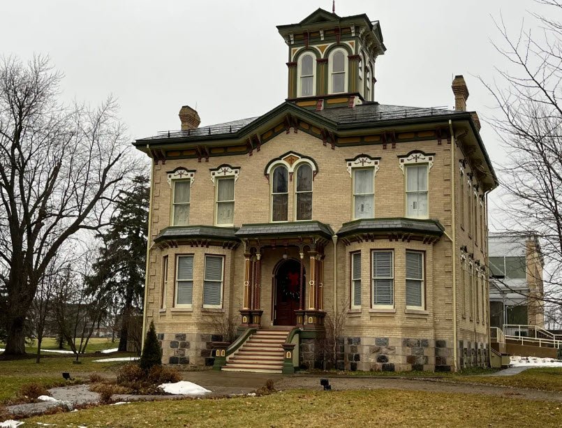 Castle Kilbride, Canada